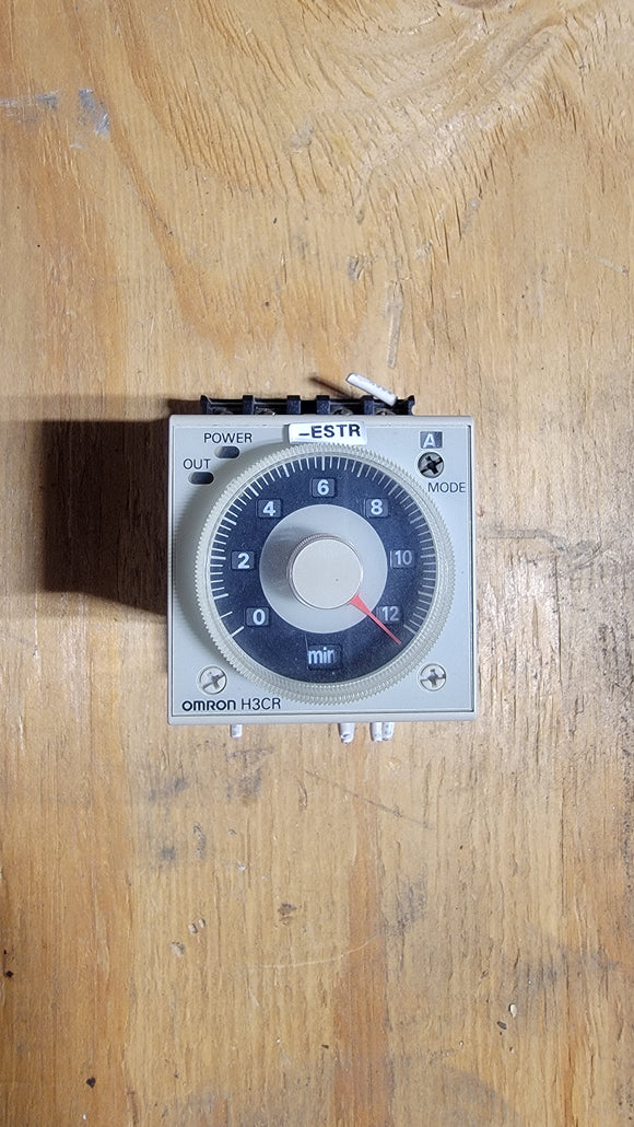 Omron H3CR-A8 Timer 24 VDC/AC 50/60 Hz 5A 250 VAC