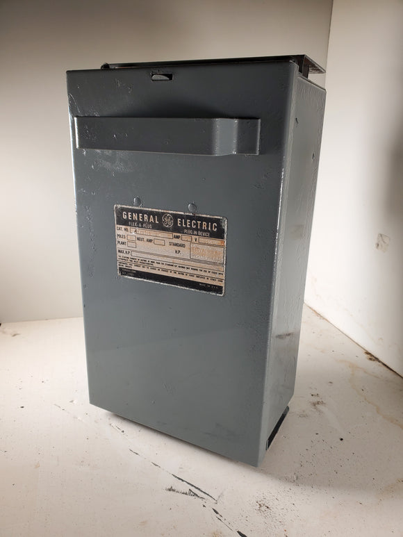 GE Flex-A-Plug In Device 30 Amp 600 Volt 3 Pole Cat# DFPC361DE