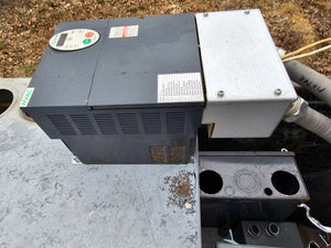 Schneider Electric Altivar 212 Variable Speed Drive ( VFD ) Model# ATV212HV75M3X