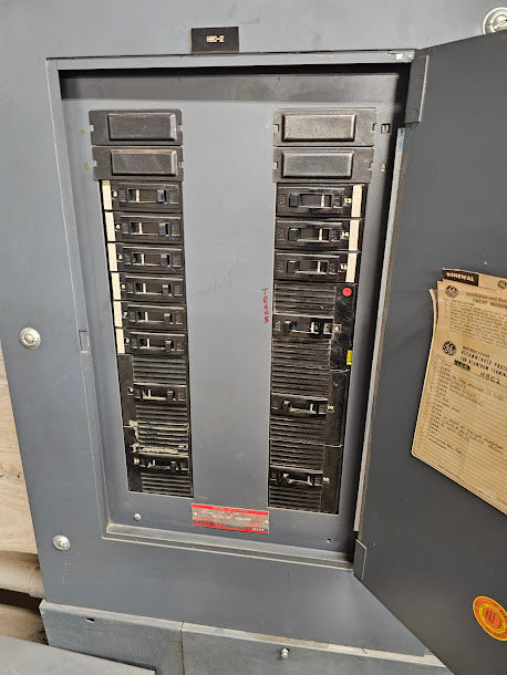 GE NHB 100 Amp Panel with breakers 277/480 Volt 3 Phase 4 Wire