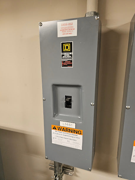 Square D 150 Amp Enclosed Circuit Breaker