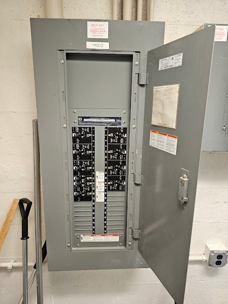 Square D NF 250 Amp Panel With Some Breakers 600Y/347-240 Volt 3 Phase 4 Wire