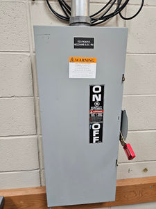 GE Disconnect 200 Amp 240 Volt Cat# TH4324 Model 10 Fused