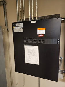 Grafik Eye/Lutron Lighting Control Panel 120 Amp 120/208 Volt 50/60 Hz  3 Phase 4W