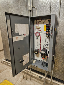 Square D Nema Size 3 Combination Starter 600 Volt 50/60 Hz Coil  Volt 120/110
