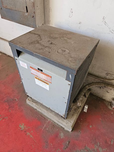 GE 30 KVA Transformer 480 Volt 3 Phase 60 Hz Cat# 9T23A3872