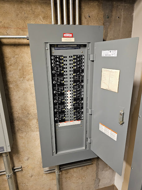Square D NF 250 Amp Panel With Some Breakers 600Y/347-240 Volt 3 Phase 4 Wire
