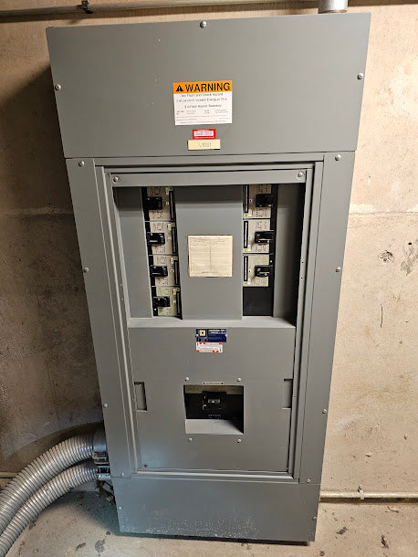 Square D I-Line Panel With 800 Amp Main & Breakers 208Y/120 Volt 3 Phase 4 Wire