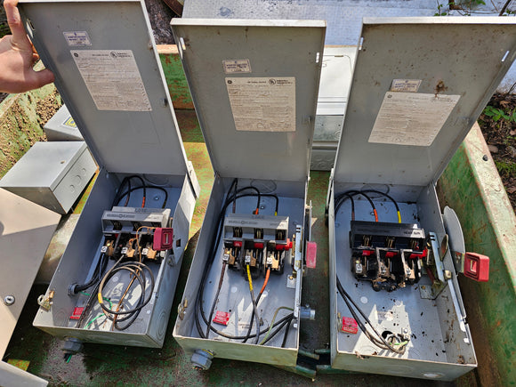 GE Disconnect 60 Amp 600 Volt Model 10 Cat# THN3362R Un-Fused Type  3R