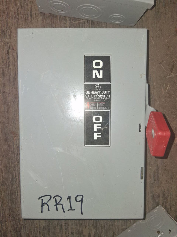 GE Disconnect 30 Amp 600 Volt Model 7 Cat# TH3361