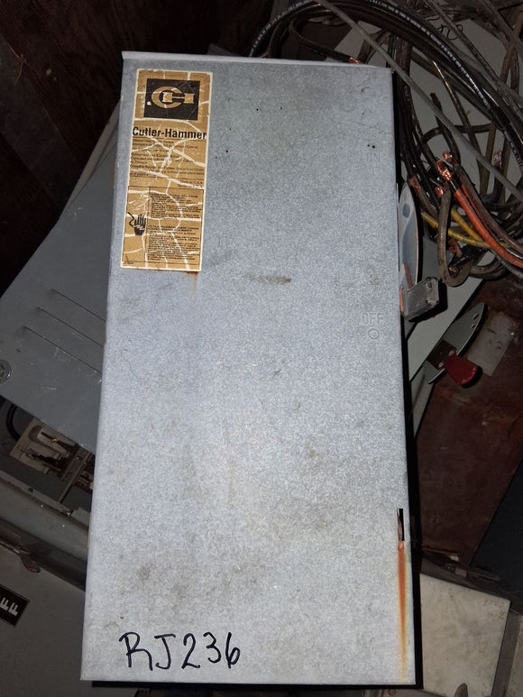 Cutler Hammer  Disconnect 100 Amp 240 Volt 60 Hz