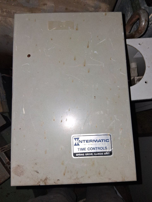 Intermatic Seven-Day Dial Time Switch 4 Pole 40 Amp 120 Volt 60 Hz Model# T7801B