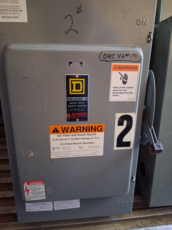 Square D Disconnect 200 Amp 600 Volt Cat# H-364-N Fused