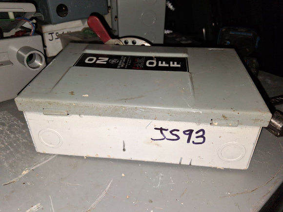 GE Disconnect 30 Amp 240 Volt Cat# TG4321 Un-Fused