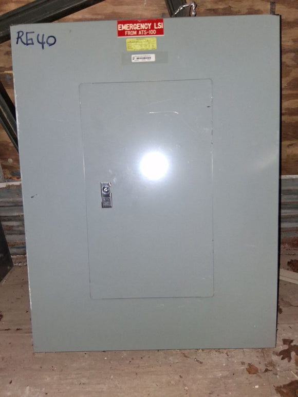Square D  100 Amp Panel With  Breakers 208Y/120 Volt 3 Phase 4 Wire
