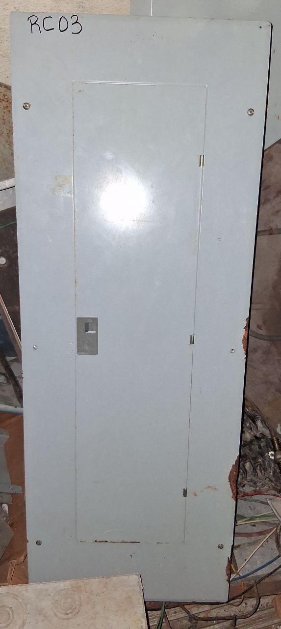 GE Powermark Gold Load Center 200 Amp 120/240 Volt 1 Phase 3 Wire