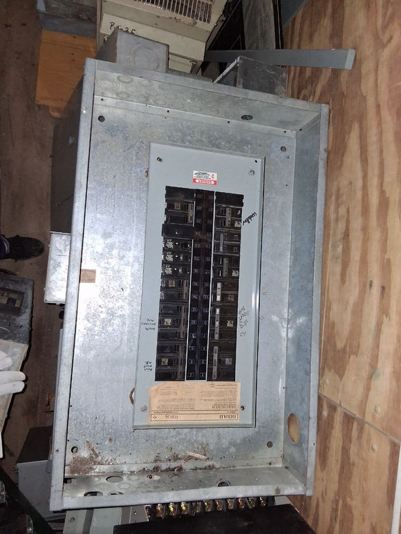 Gould/ITE 225 Amp Panel With Breakers 120/208 Volt 3 Phase 4 Wire