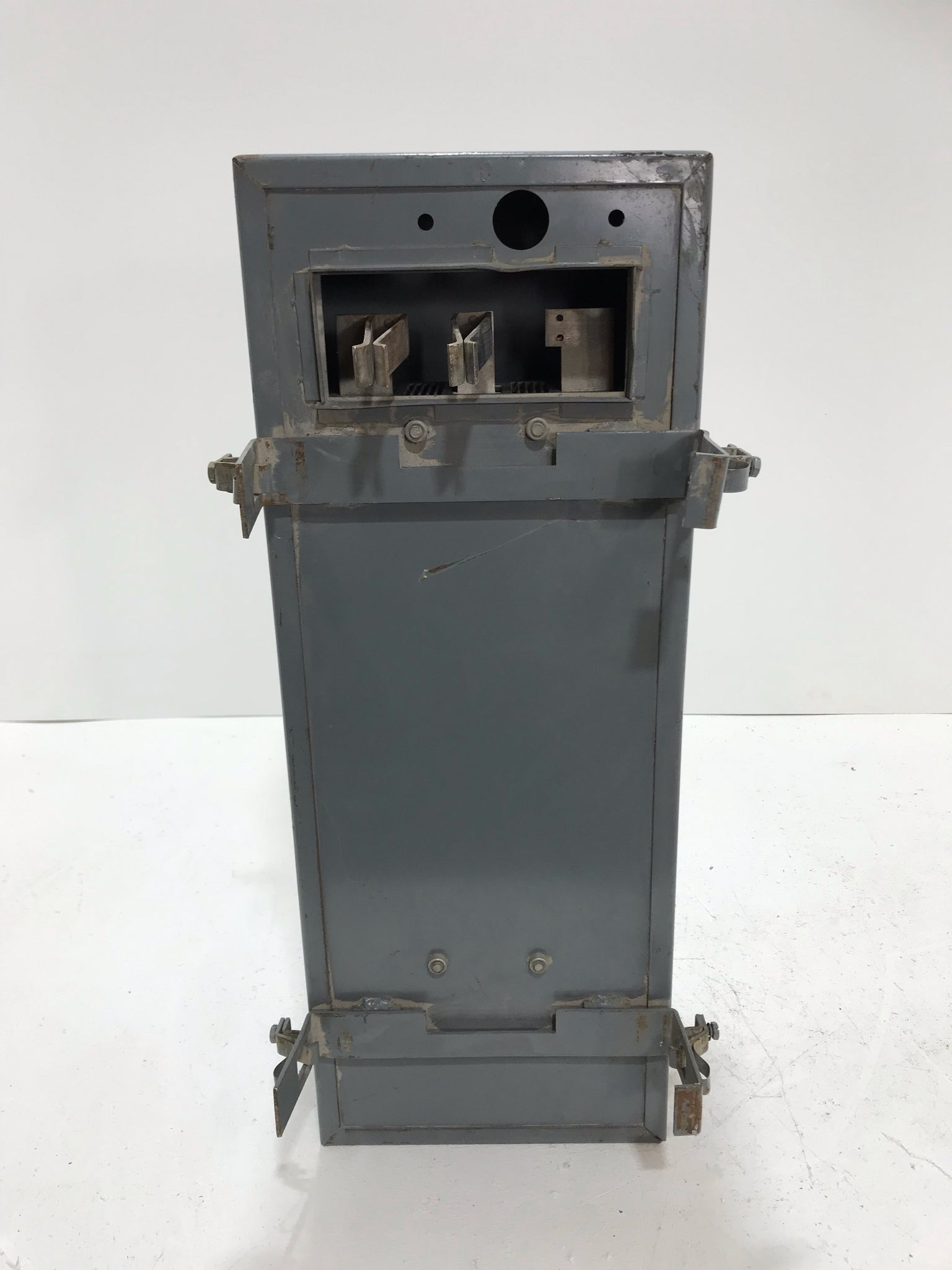 Westinghouse Bus Plugs 150 Amp 600 Volt 3 Phase โ IndSurp