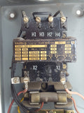 Square D Combination Starter 600 Volt 3 Phase 3 Wire 120/110 Coil Volt 50/60 Hz