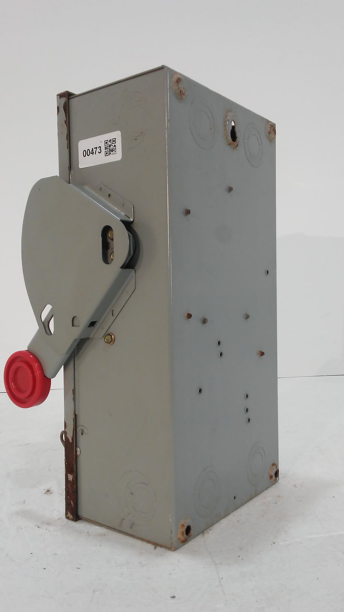 Cutler- Hammer Disconnect 30 Amp 600 Volt 3 Phase 3 Wire Un-fused – IndSurp