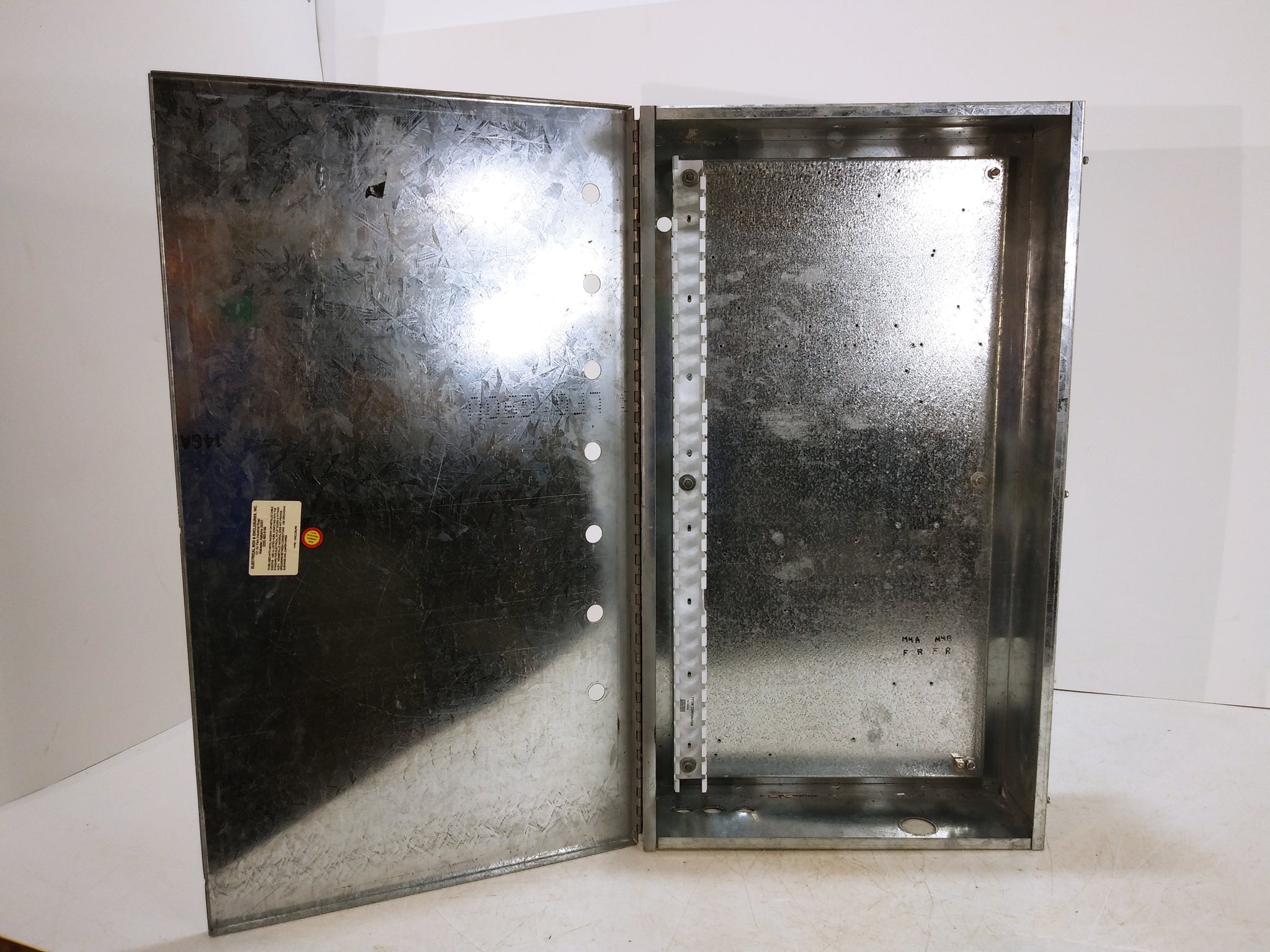 Enclosure Empty