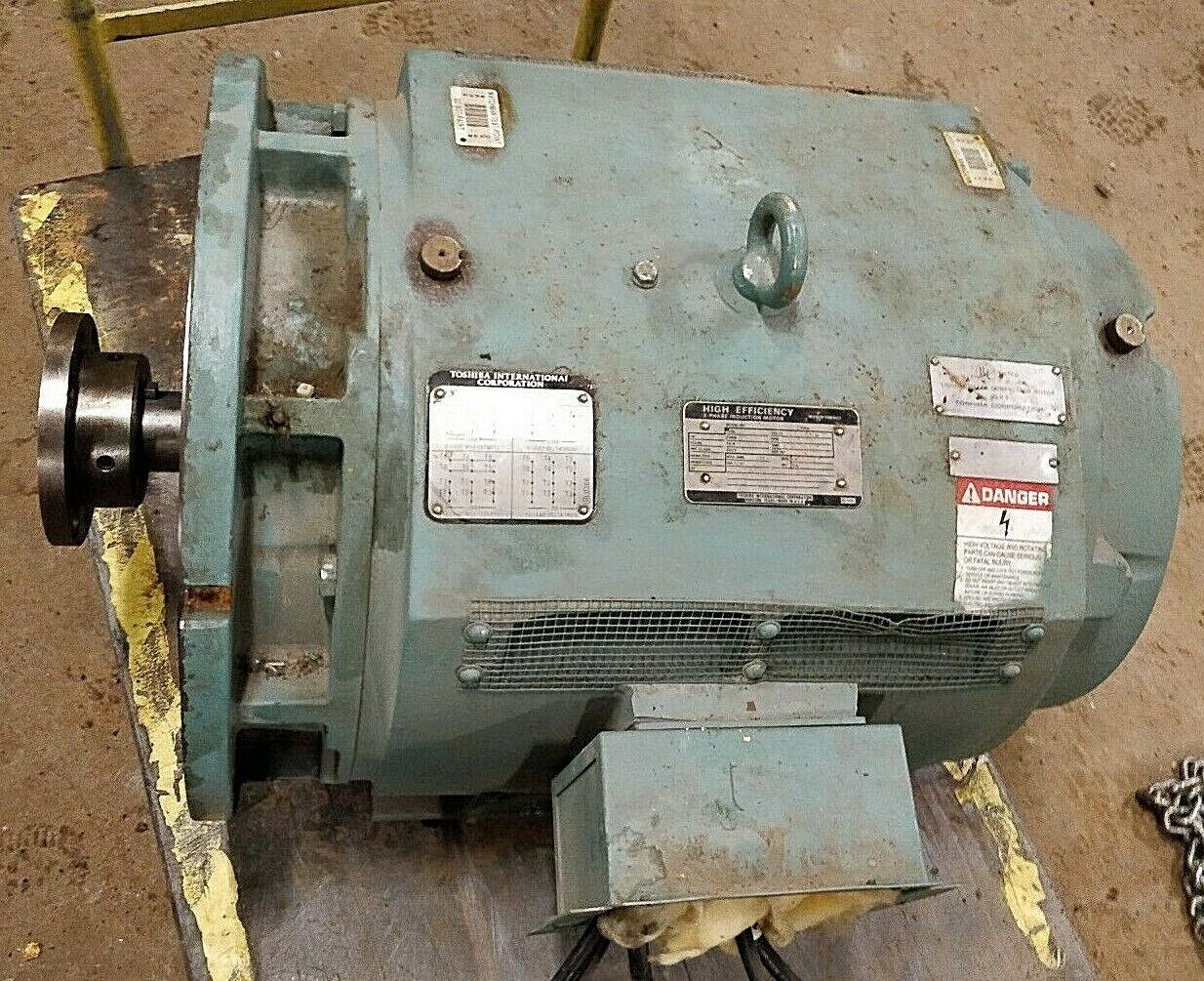 Toshiba 150 HP Motor 3600 RPM 178 Amps 460 Volt Chiller