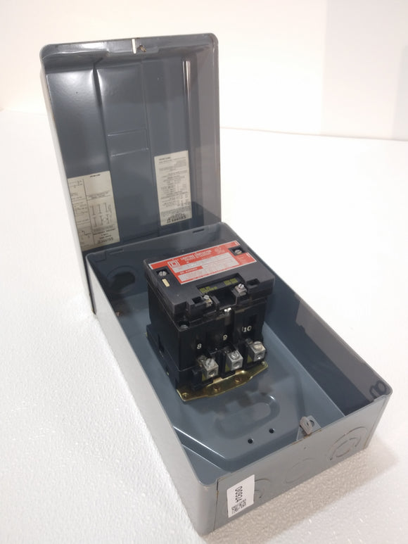 Square D Lighting Contactor 60 Amp 250 Volt 60/50 Hz Coil Volt 120/110