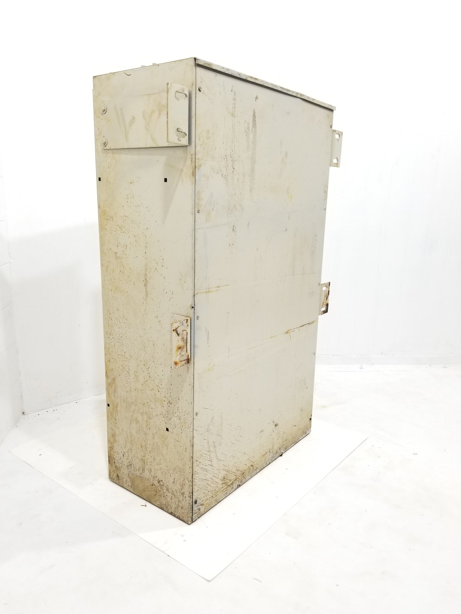 Enclosed Industrial Control Panel 600 Volt